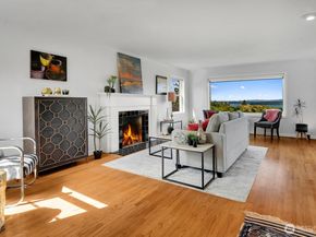 6921 39th Avenue SW, Seattle WA 98136