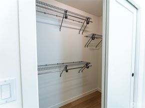 10350 Wallingford Avenue N B, Seattle WA 98133