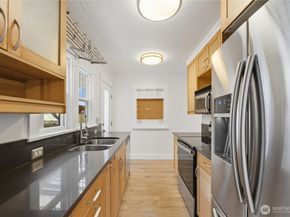 119 1/2 Main Street, Renton WA 98057