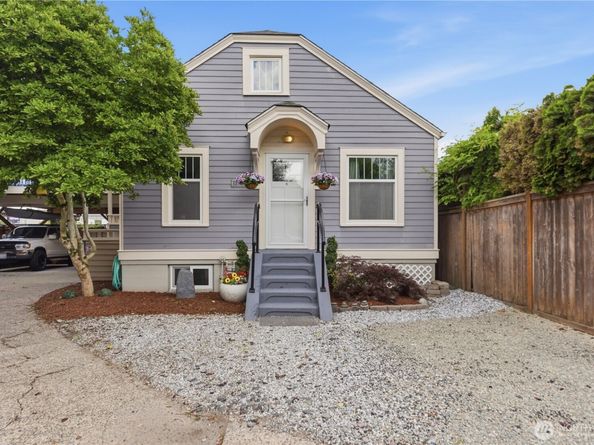 119 1/2 Main Street, Renton WA 98057