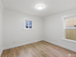 119 1/2 Main Street, Renton WA 98057