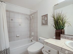 15301 SE 48th Drive, Bellevue WA 98006