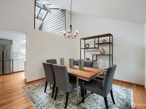 15301 SE 48th Drive, Bellevue WA 98006