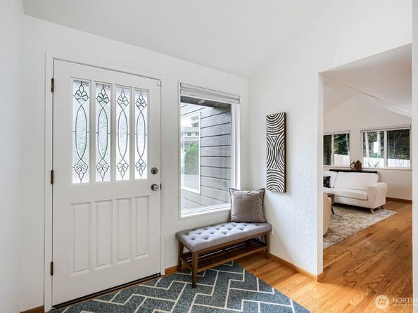 15301 SE 48th Drive, Bellevue WA 98006