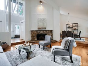 15301 SE 48th Drive, Bellevue WA 98006