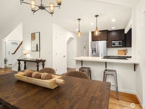 9004 NE 170th Street, Kenmore WA 98028