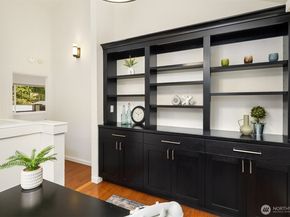 9004 NE 170th Street, Kenmore WA 98028