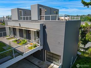 2251 14th Avenue W C, Seattle WA 98119