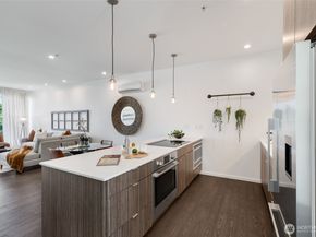 2251 14th Avenue W C, Seattle WA 98119