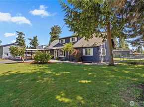 25916 18th Avenue S, Des Moines WA 98198