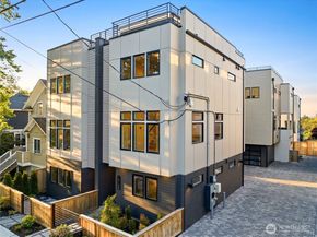 1410 B N 47th Street, Seattle WA 98103