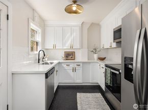 1618 NE 80th Street, Seattle WA 98115