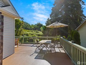 1051 2nd Avenue S, Edmonds WA 98020