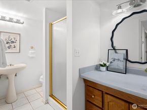 1051 2nd Avenue S, Edmonds WA 98020