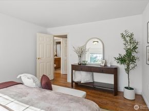 1051 2nd Avenue S, Edmonds WA 98020