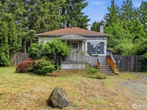 824 S 146th Street, Burien WA 98168