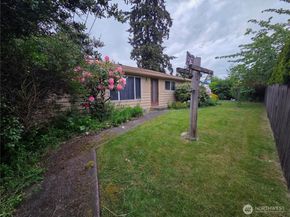 3712 S 175th, SeaTac WA 98188