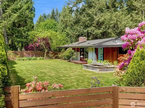 17050 NE 95TH Street, Redmond WA 98052