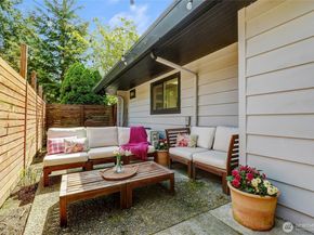 17050 NE 95TH Street, Redmond WA 98052