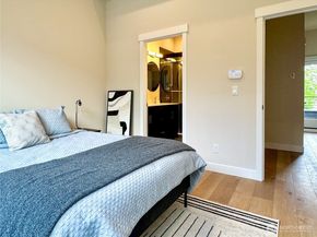 6947 42nd Avenue S, Seattle WA 98118