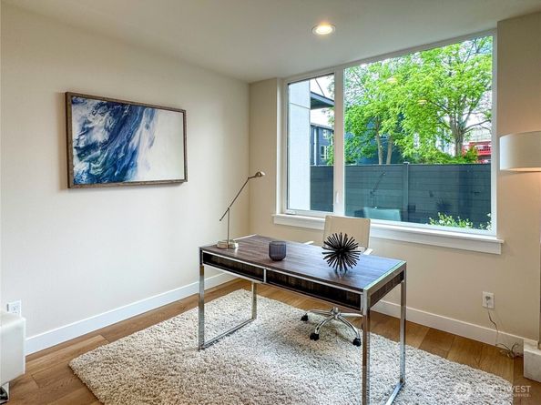 6947 42nd Avenue S, Seattle WA 98118