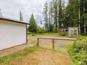 8025 W Wildcat Lake Road, Bremerton WA 98312