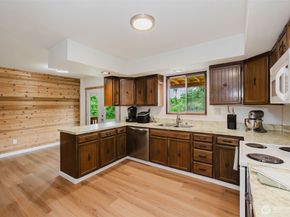 8025 W Wildcat Lake Road, Bremerton WA 98312