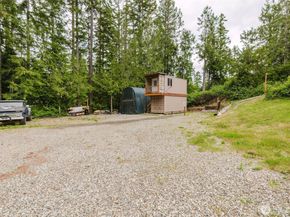 8025 W Wildcat Lake Road, Bremerton WA 98312
