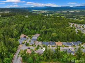 24253 NE Vine Maple Way, Redmond WA 98053