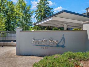 9201 NE Juanita Drive 101, Kirkland WA 98034