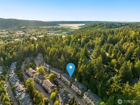 23300 SE Black Nugget Road E6, Issaquah WA 98029