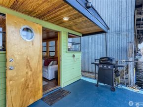2706 Westlake Avenue N 84, Seattle WA 98109
