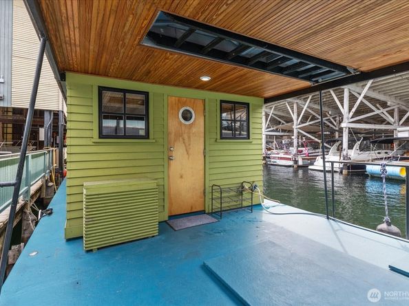 2706 Westlake Avenue N 99C, Seattle WA 98109
