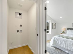 10053 8th Avenue NW, Seattle WA 98177