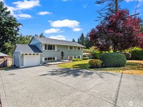 29718 3rd Avenue S, Federal Way WA 98003