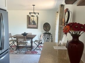 29718 3rd Avenue S, Federal Way WA 98003
