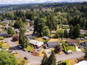 29718 3rd Avenue S, Federal Way WA 98003