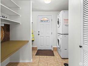 29718 3rd Avenue S, Federal Way WA 98003