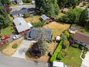 29718 3rd Avenue S, Federal Way WA 98003