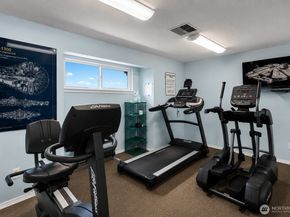 3815 131st Lane SE H4, Bellevue WA 98006