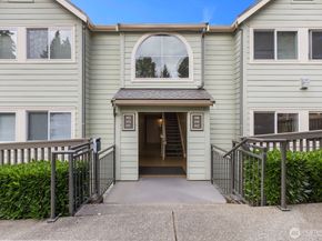 3815 131st Lane SE H4, Bellevue WA 98006