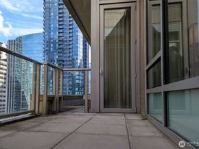 910 Lenora Street S1502, Seattle WA 98121