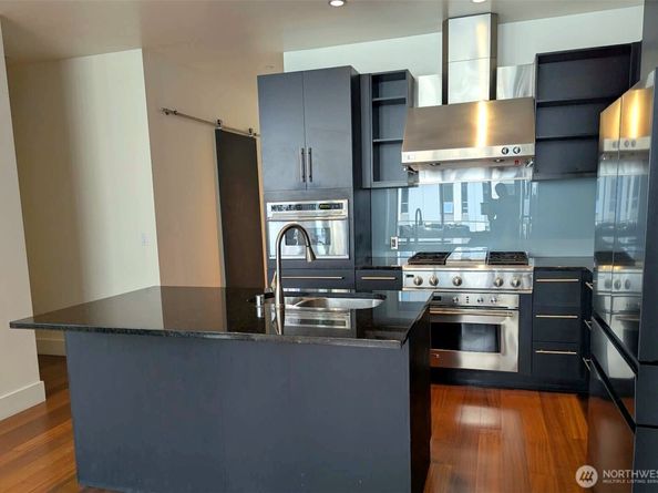 910 Lenora Street S1502, Seattle WA 98121