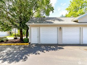 2037 S 368th Place, Federal Way WA 98003
