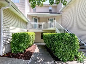2037 S 368th Place, Federal Way WA 98003
