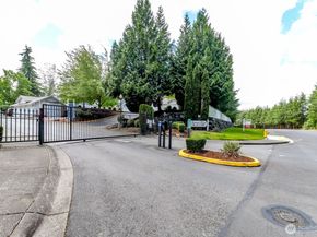 2037 S 368th Place, Federal Way WA 98003
