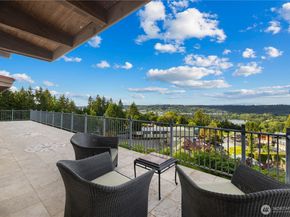 5454 194th Avenue SE, Issaquah WA 98027