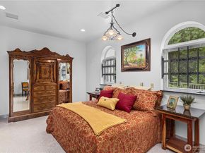 5454 194th Avenue SE, Issaquah WA 98027