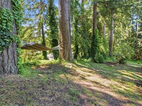 18427 Homeview Drive, Edmonds WA 98026