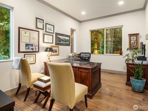 3745 88th Avenue SE, Mercer Island WA 98040